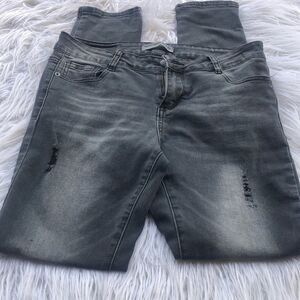 TWENTYONE BLACK  